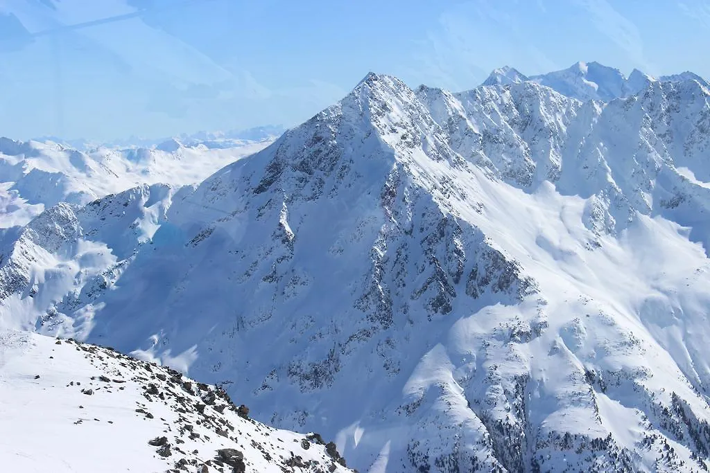 Pension Mina Sölden 0*,  Áustria